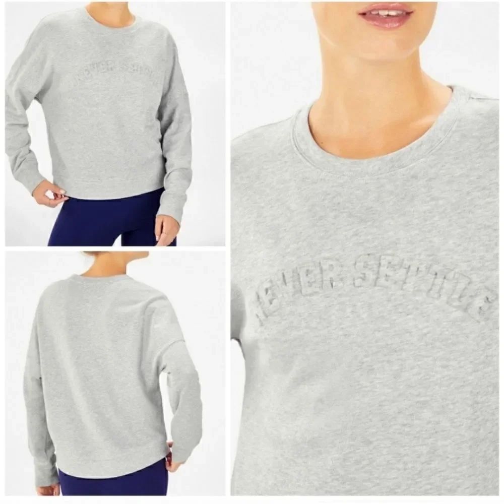 Fabletics Stacey Pullover Never Settle size XS NWT